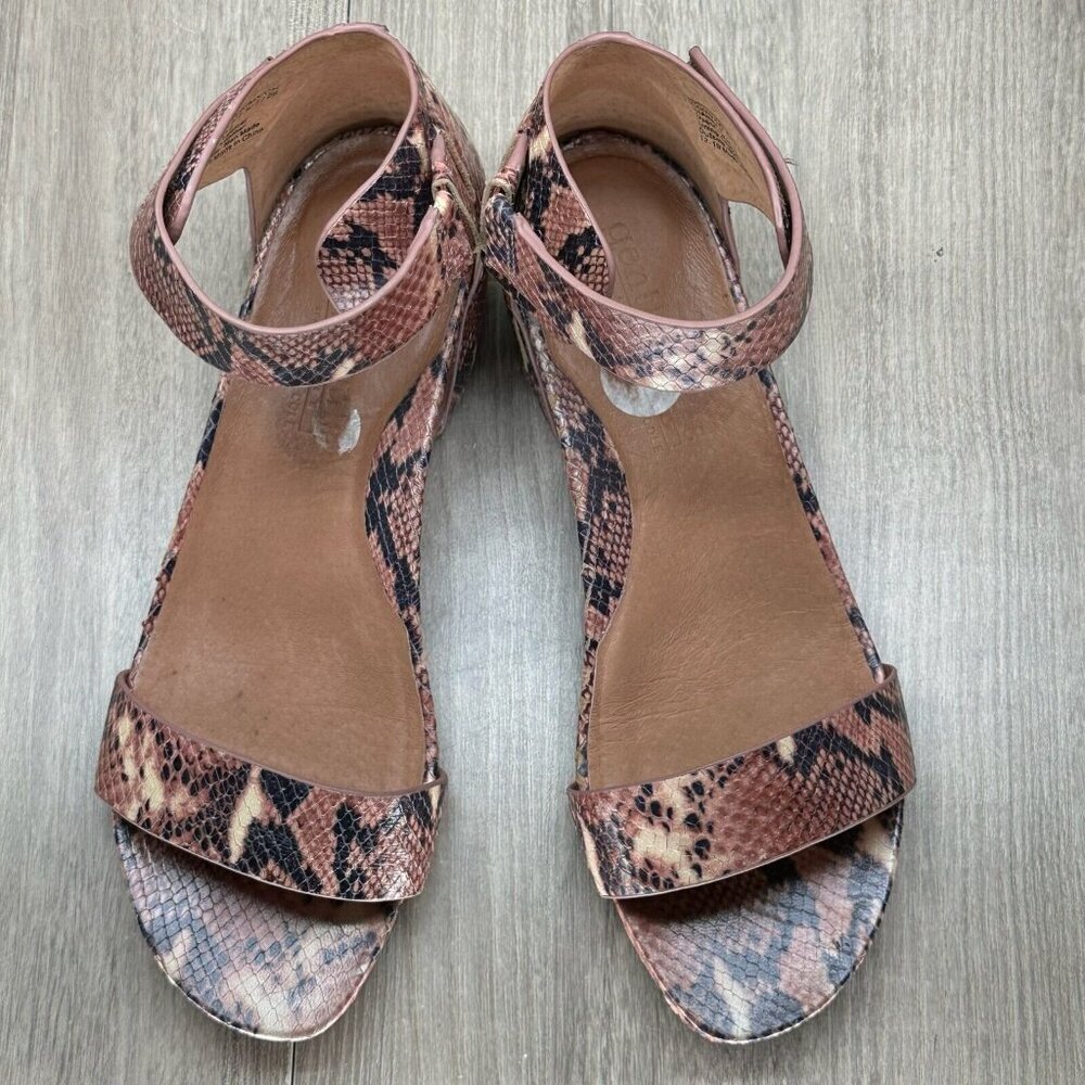 Gentle Souls Kenneth Cole Sandals 9.5 Gianna 2 Wedge Ankle Strap Snakeskin Brown